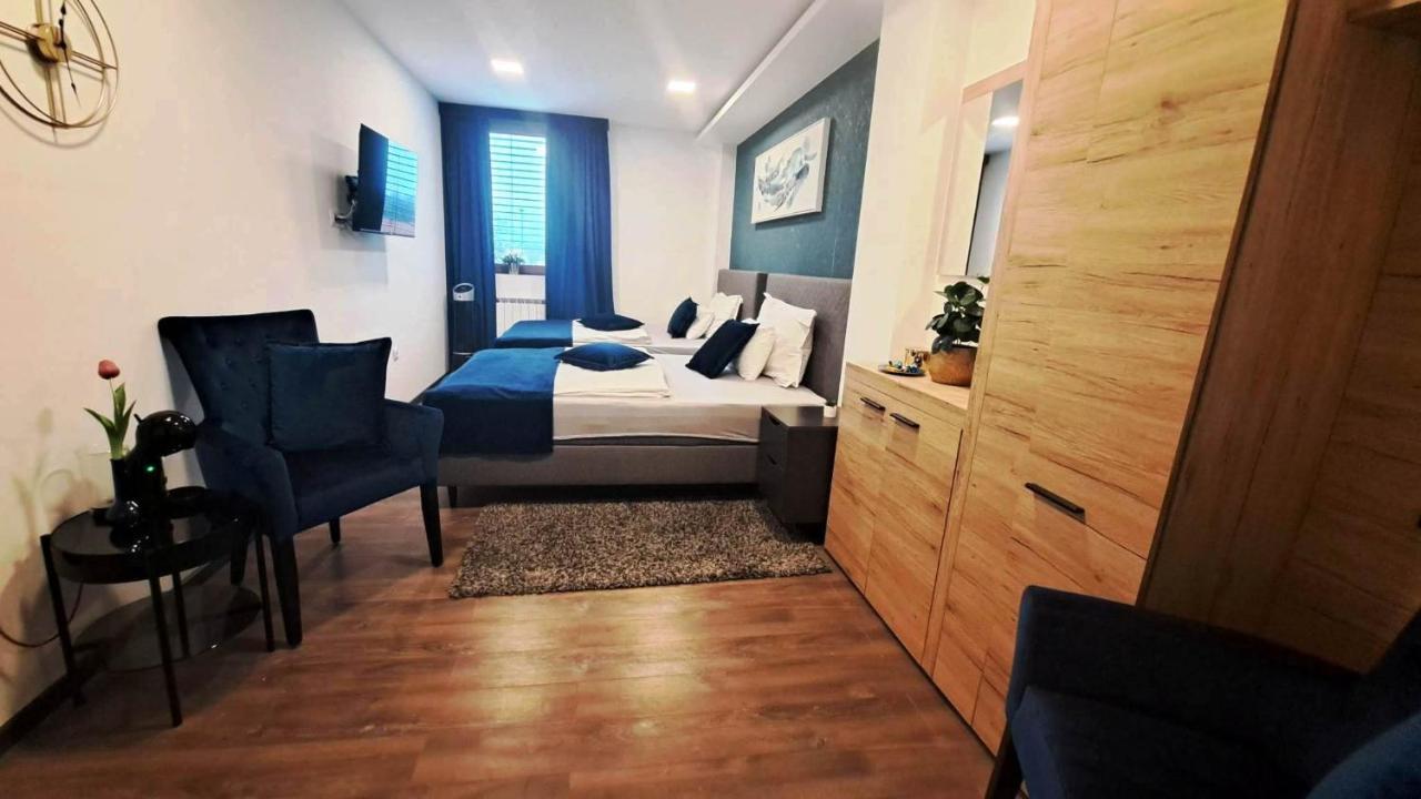 Arcobaleno Apartments & Rooms Βαράζντιν Εξωτερικό φωτογραφία